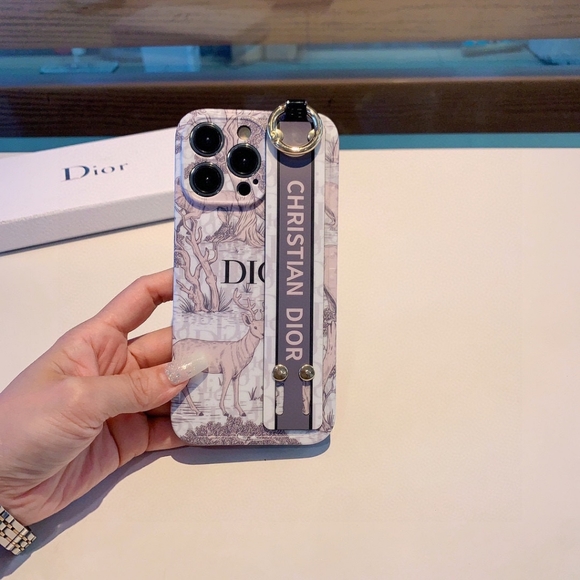 Dior phone case - Picture 2 of 6